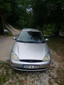 FORD FOKUS 1.6 PLIN