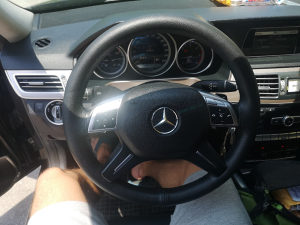 Navlaka koža za volan Mercedes