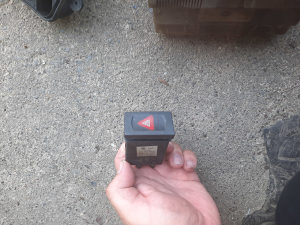 Prekidac 4 žmigavca zmigavaca Passat