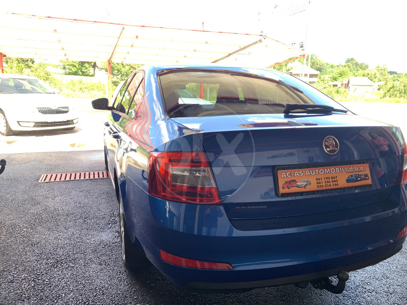 ŠKODA OCTAVIA 2013 GODINA