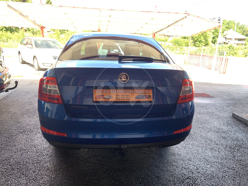 ŠKODA OCTAVIA 2013 GODINA