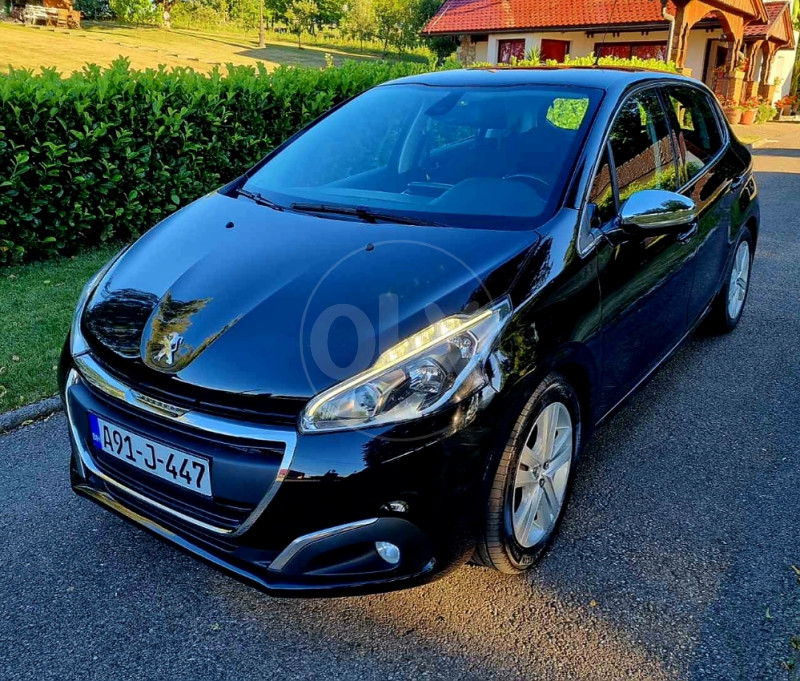 Peugeot 208 FELINE MAX FULL 1.6 HDI 100 PS