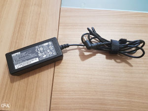 Punjac adapter za laptop 19V 1.58A 30W
