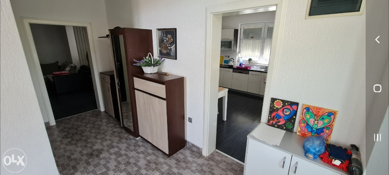 PRODAJEM za 1 KM, 2x RADNA MJESTA - KERAMICARA
