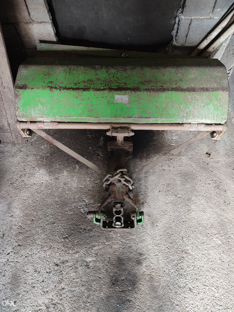 Traktor Tomo Vinković 732