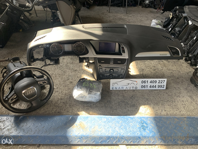 INSTRUMENTAL TABLA AUDI A4 B8 8K AIRBAG POJASEVI SET Vozila