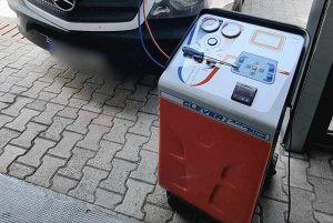 Aparat za punjenje klima u vozilima Spin Claver