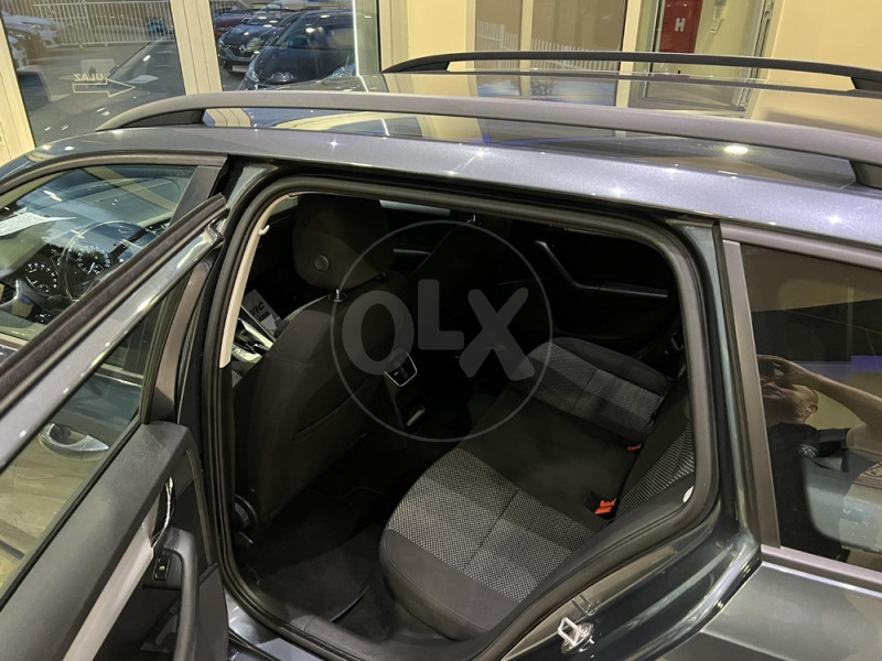 Skoda OCTAVIA 1.6 TDI DSG 2016/17 NAVI