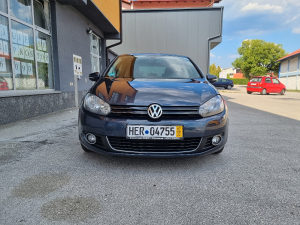 Volkswagen Golf 1.6TDI KW77 Higline