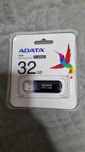 ADATA USB 32GB