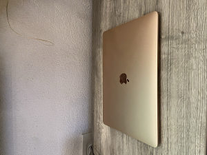 Apple Macbook air M1 256 GB 8GB RAM