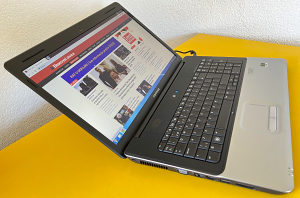 Laptop HP 17.3" dual-core 2.20 /500GB/4GB/NVIDIA