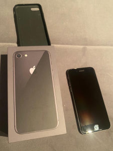 IPhone 8 64gb