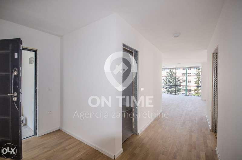 Ilijaš / Stambeno poslovni objekat / 365m2