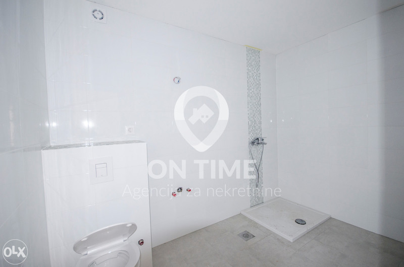Ilijaš / Stambeno poslovni objekat / 365m2