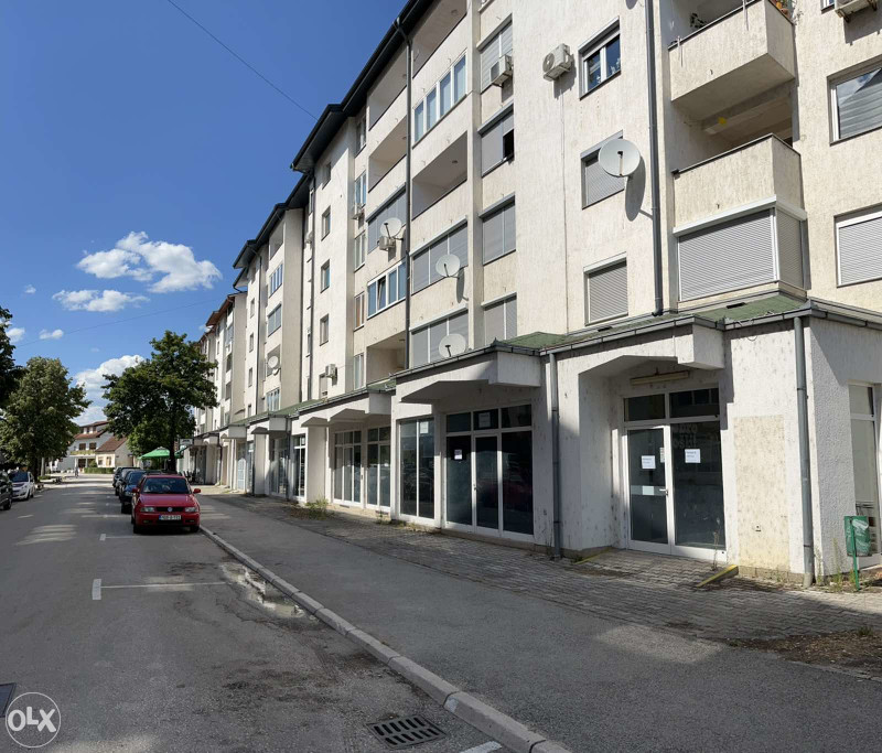 POSLOVNI PROSTOR / SANSKI MOST/ 504 m2