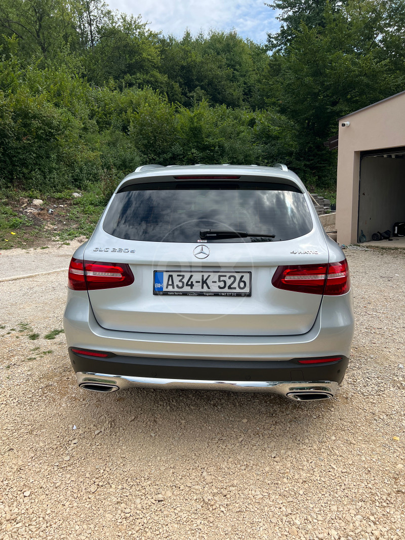 Mercedes-Benz GLC 220