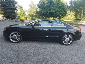 Audi A5 coupe 2.7 TDI automatik 190 ks