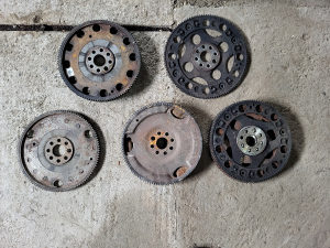 Bmw e39 e46 e53 e83 e60 e90 e65 ZAMAJAC automatik dizel