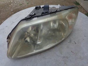 Chrysler Voyager far lijevi 062 302 400