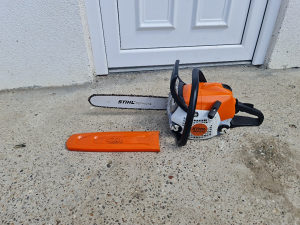 Motorna pila/ motorka STIHL MS 211