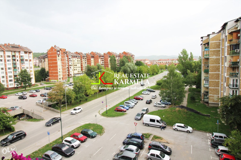 Trosoban stan - Novi Grad - Vojničko Polje