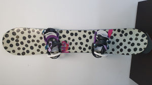 Burton Social 142cm V-rocker +Burton vezovi M