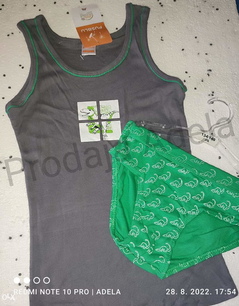set za djecu potkosulja i gaćice