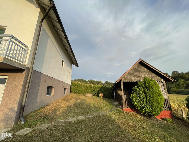 Kuća Poljavnice (3 km iz Novog Grada - Bosanski Novi)