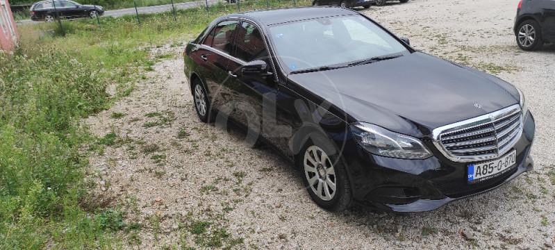 Mercedes-Benz E
