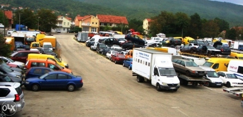 PRODAJEMO I OTKUPUJEMO POLOVNA VOZILA