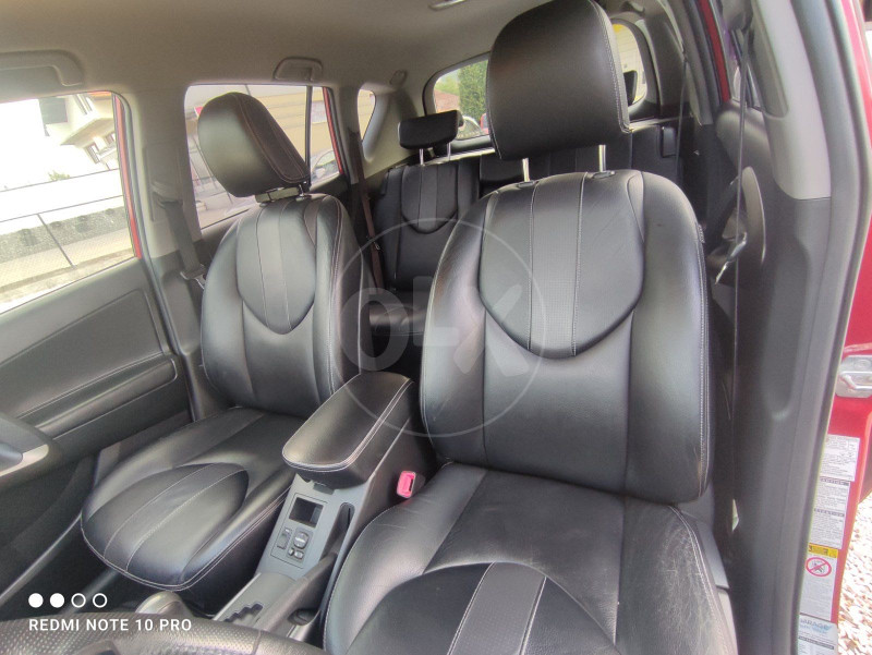 Toyota RAV 4 4x4 2012god 2.2 D-CAT 110KW AUTOMATIK