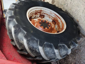 Guma za traktor Radial 1 Komad ZETOR SAME IMT HURLIMANN