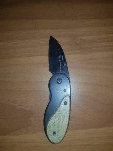 Linder nož