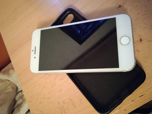 IPhone 8 256GB (Mobiteli,Telefoni)