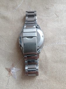 SEIKO 5 AUTOMATIK CRNI CIFER