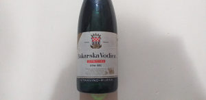 Alkoholno piće šampanjac marke Bakarska Vodica iz 1989