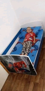 Krevet za djecu / Djeciji krevet sa madracem