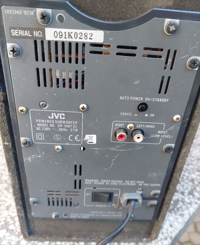 Aktivni subwoofer JVC SP DWF31