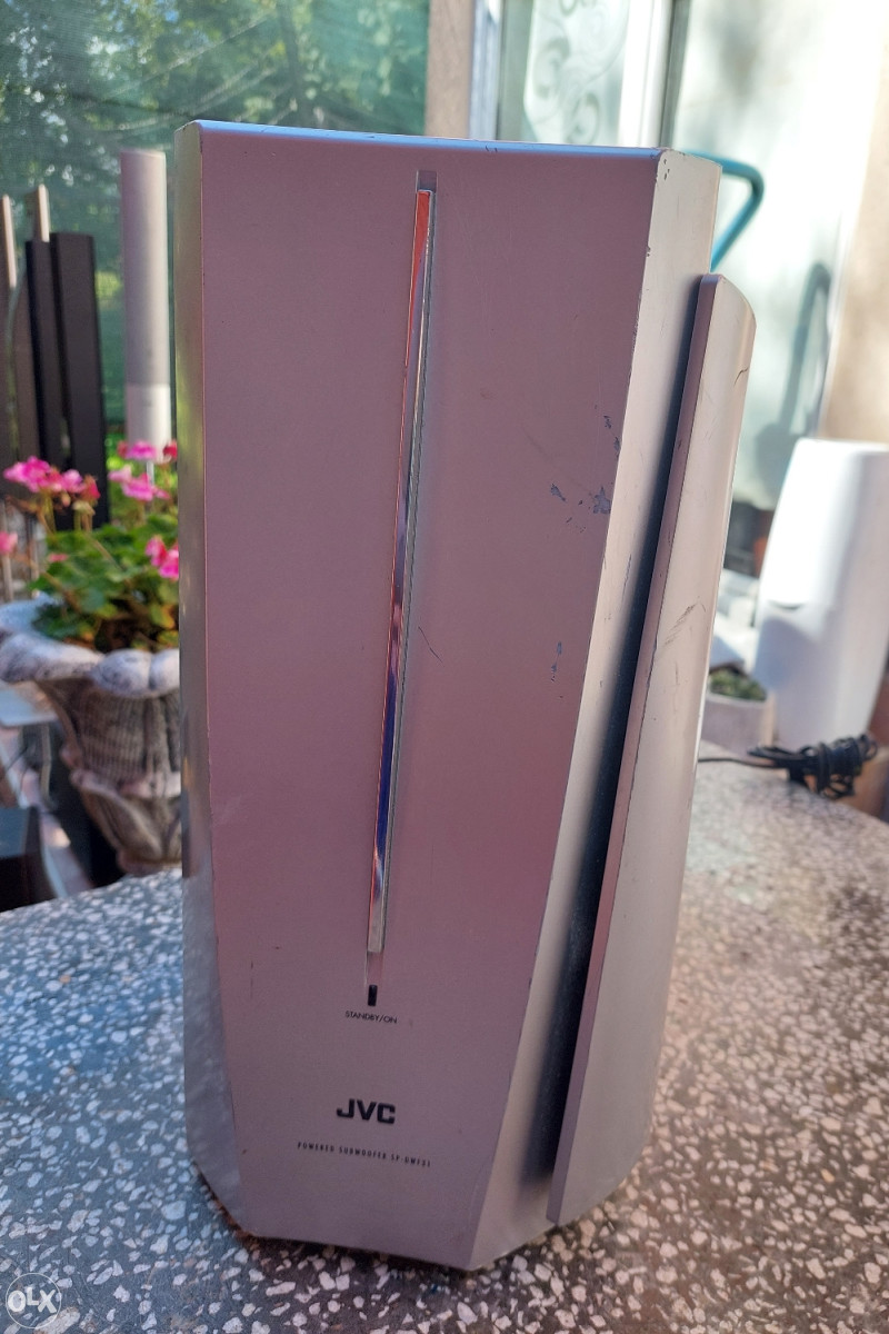Aktivni subwoofer JVC SP DWF31