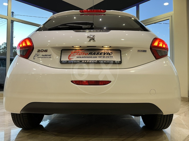 Peugeot 208 1.6 HDI 2016/17. god.