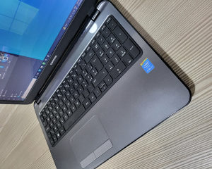 Laptop HP 15 i7 4510u 8GB 500GB bat.nov.4th gen.