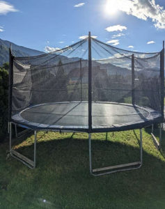 Trampolin trampolin