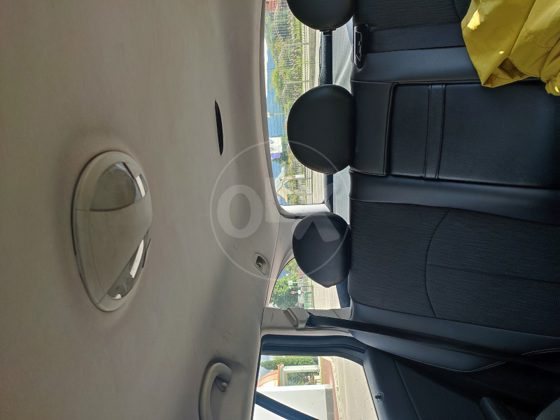 Mercedes e 211 nije zracni ovjes(opruge su)