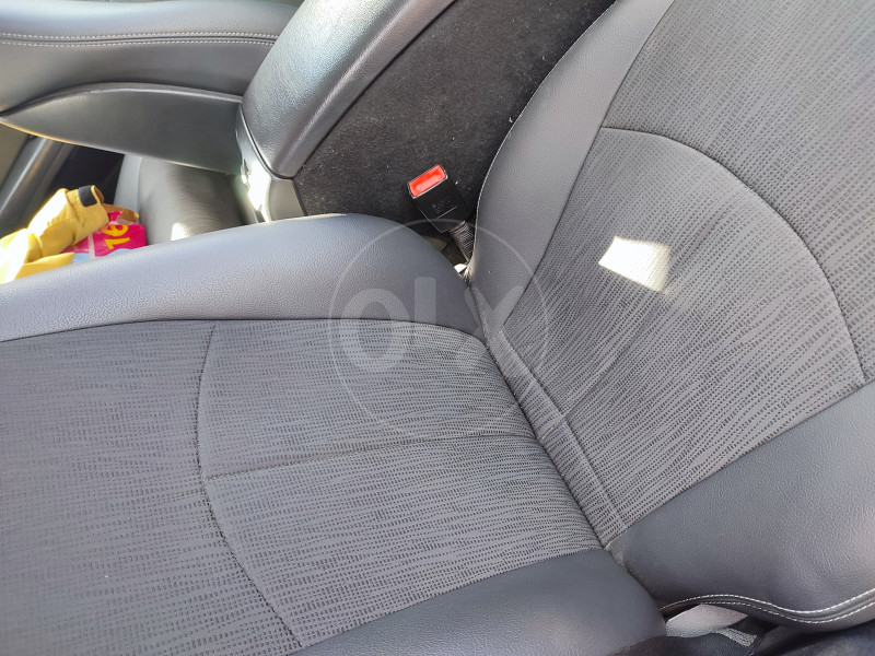 Mercedes e 211 nije zracni ovjes(opruge su)