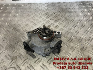 VAKUM pumpa Peugeot 308 II 1,6 HDi 2017 9804021880