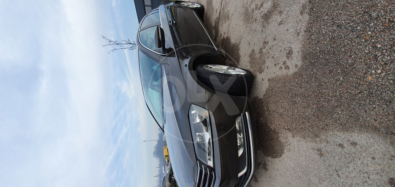 Passat 2.0 tdi 140 000 km, u NIPEX-u održavan, 2014 g