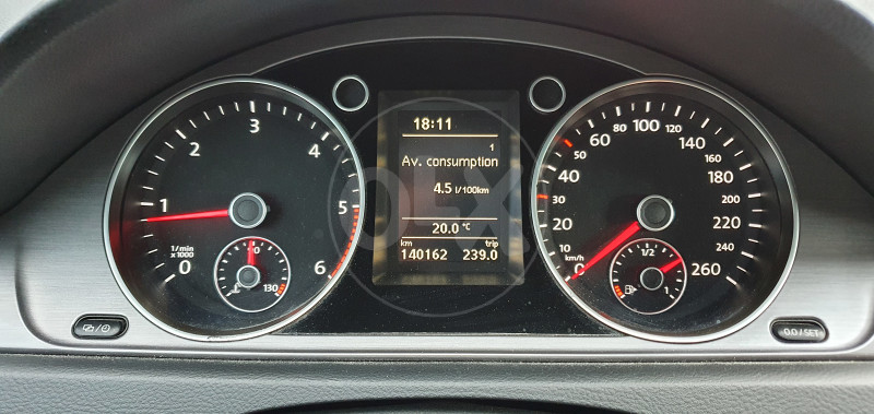 Passat 2.0 tdi 140 000 km, u NIPEX-u održavan, 2014 g