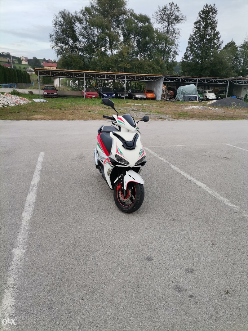 Sonic Monza 50
