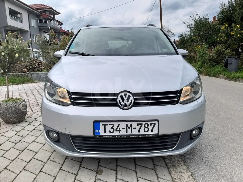 Volkswagen Touran 1.6 TDI DSG Automatik 2011